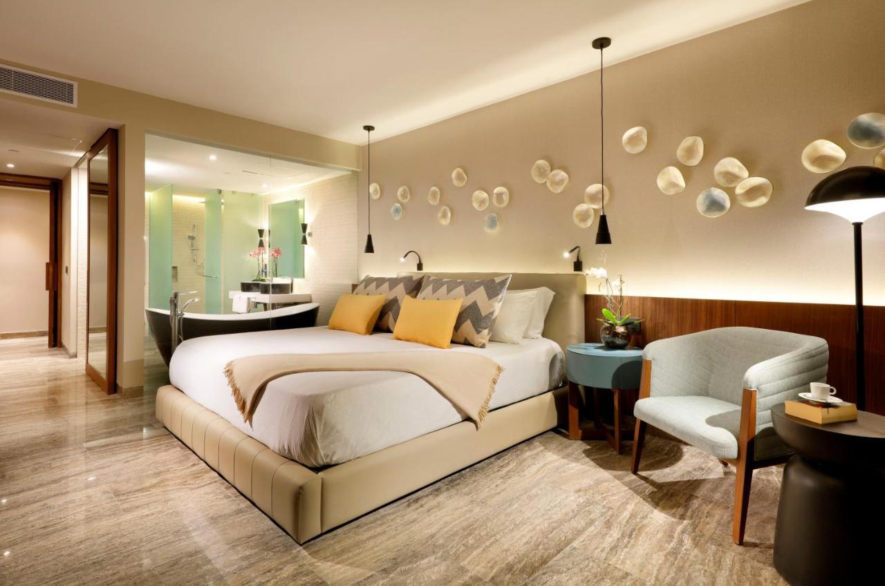 Family Selection At Grand Palladium Select Costa Mujeres Cancun Exterior photo